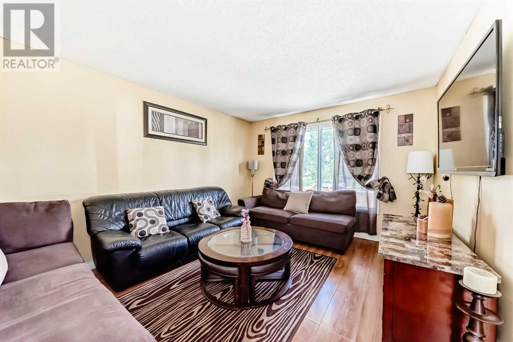 4821 60 Street NE, Calgary, Alberta
