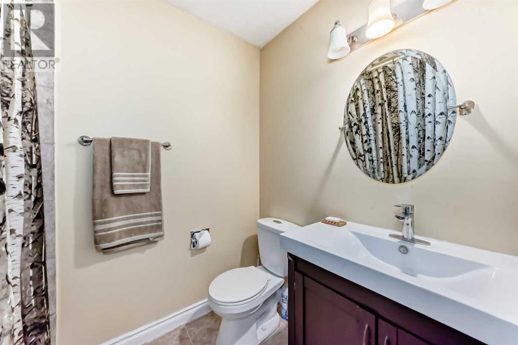 Single Family House for Sale in   Street NE Temple Calgary 