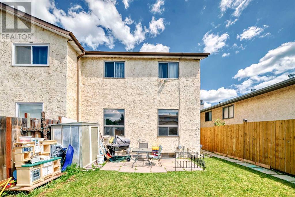 Single Family House for Sale in   Street NE Temple Calgary 