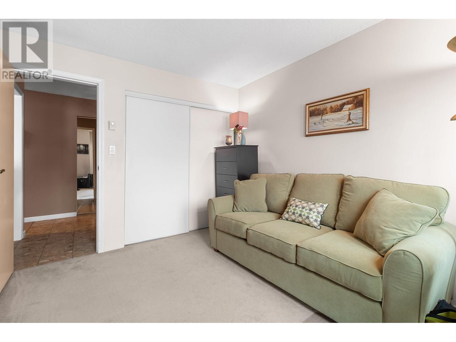 Photo 4 of 1101 8 Laguna Court, New Westminster BC