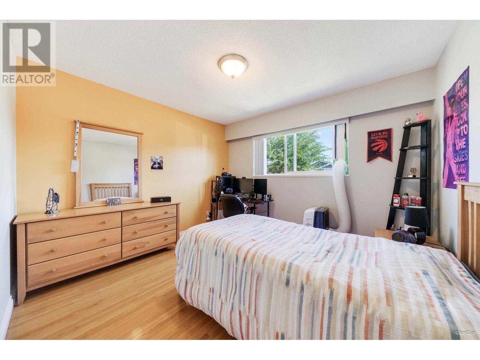 Photo 23 of 4524 Pender Street, Burnaby BC