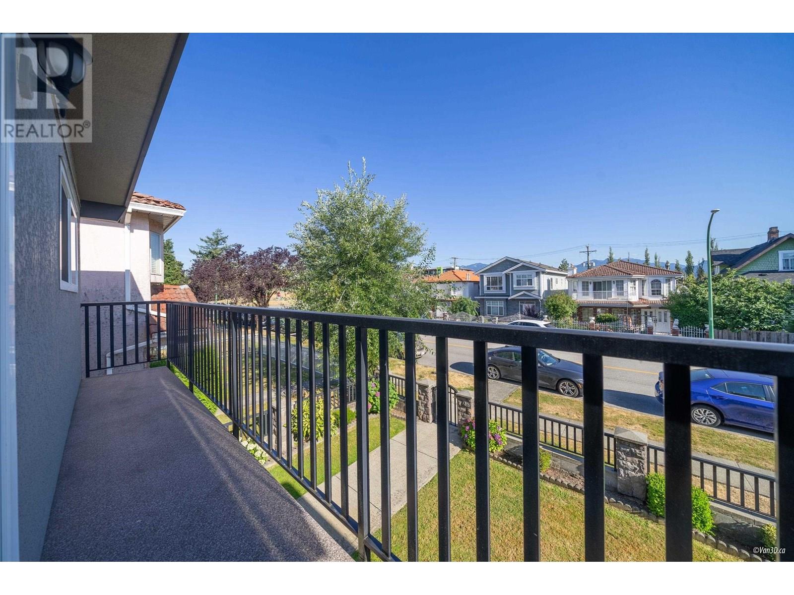 Photo 38 of 4524 Pender Street, Burnaby BC