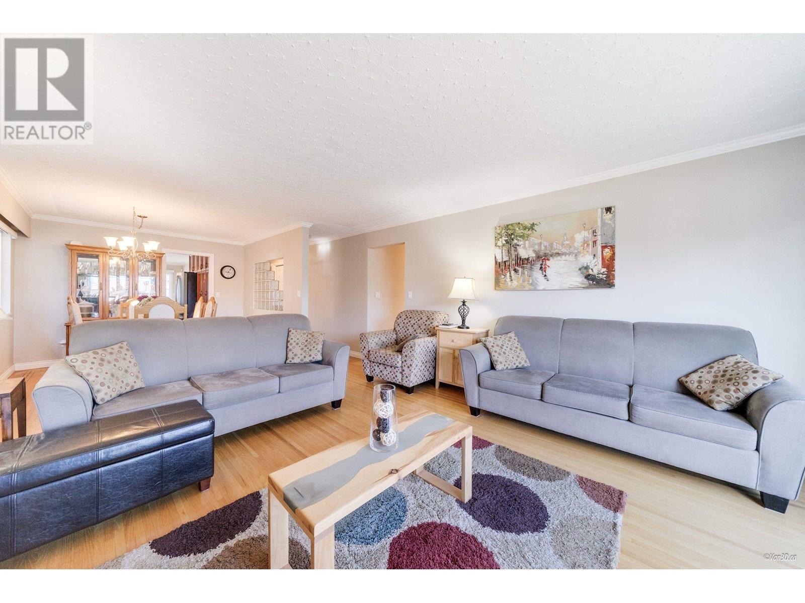 Photo 27 of 4524 Pender Street, Burnaby BC