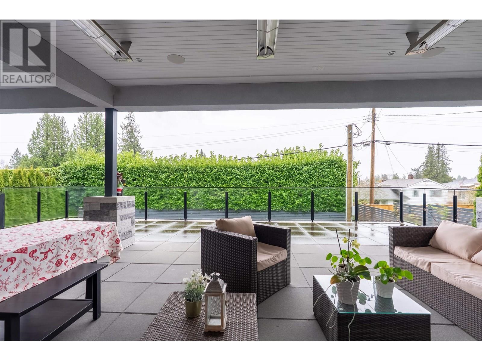 Photo 38 of 925 Beaumont Drive, North Vancouver BC