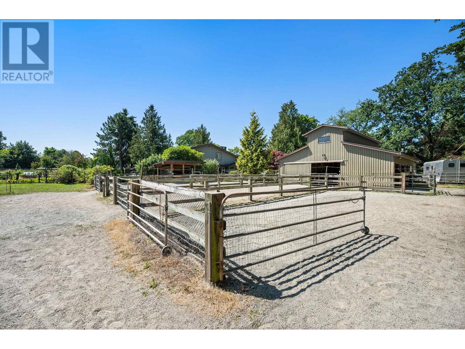 Photo 10 of 7026 Balaclava Street, Vancouver BC