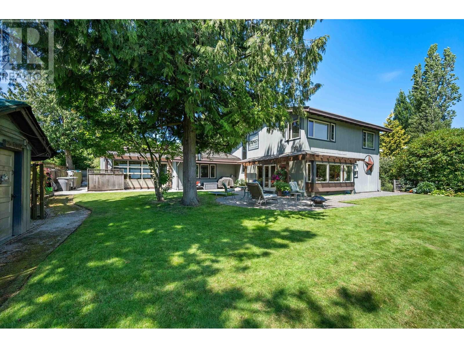 Photo 2 of 7026 Balaclava Street, Vancouver BC