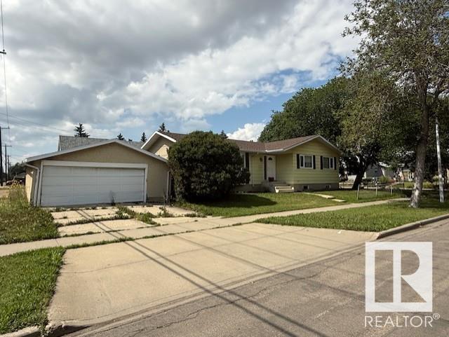 Photo 10 of 10712 159 St Nw, Edmonton AB