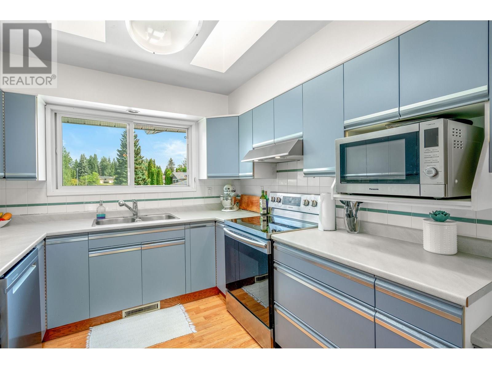 Photo 10 of 165 Van Somer Street, Prince George BC