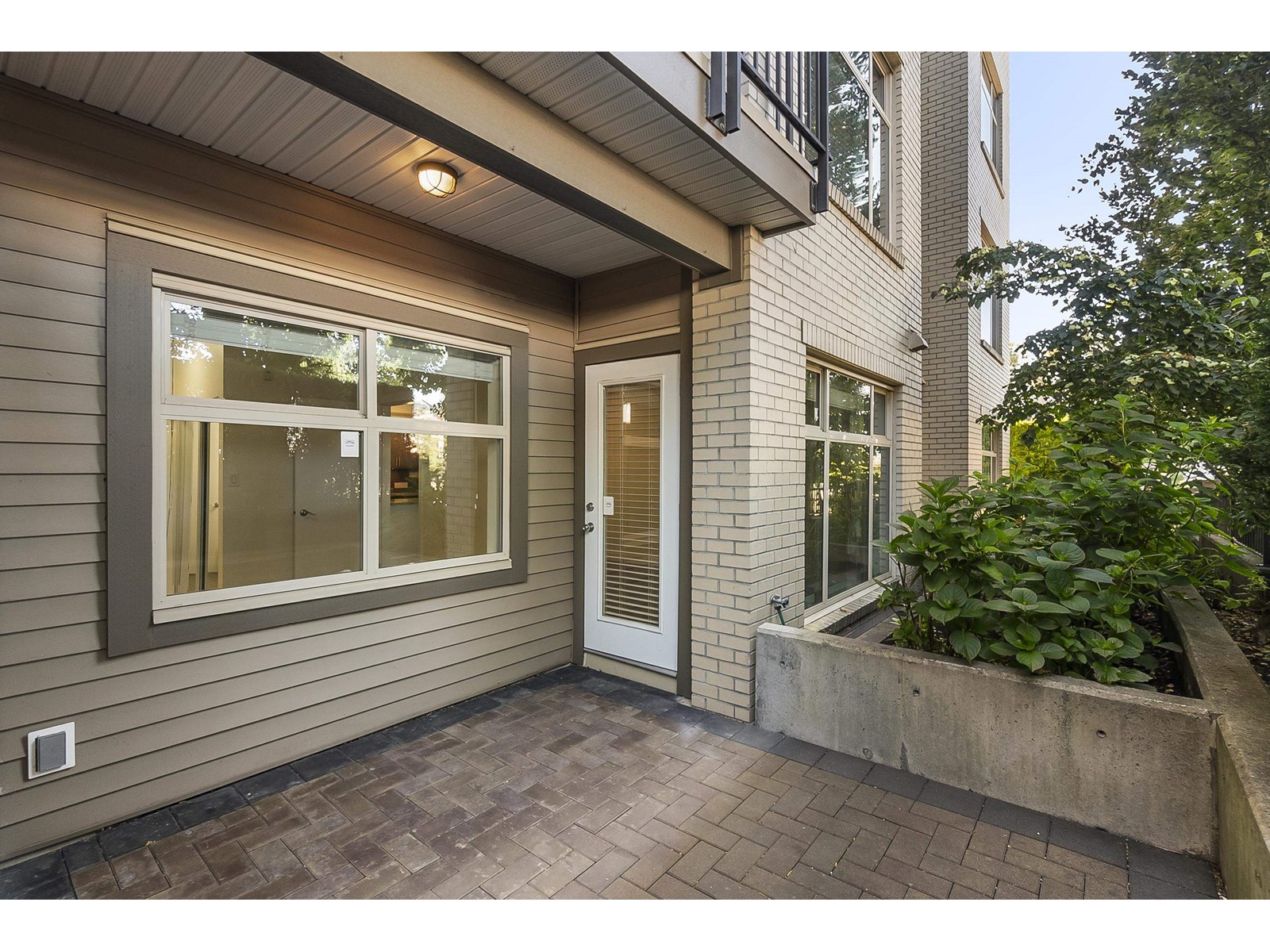 Photo 25 of L 115 13468 King George Boulevard, Surrey BC