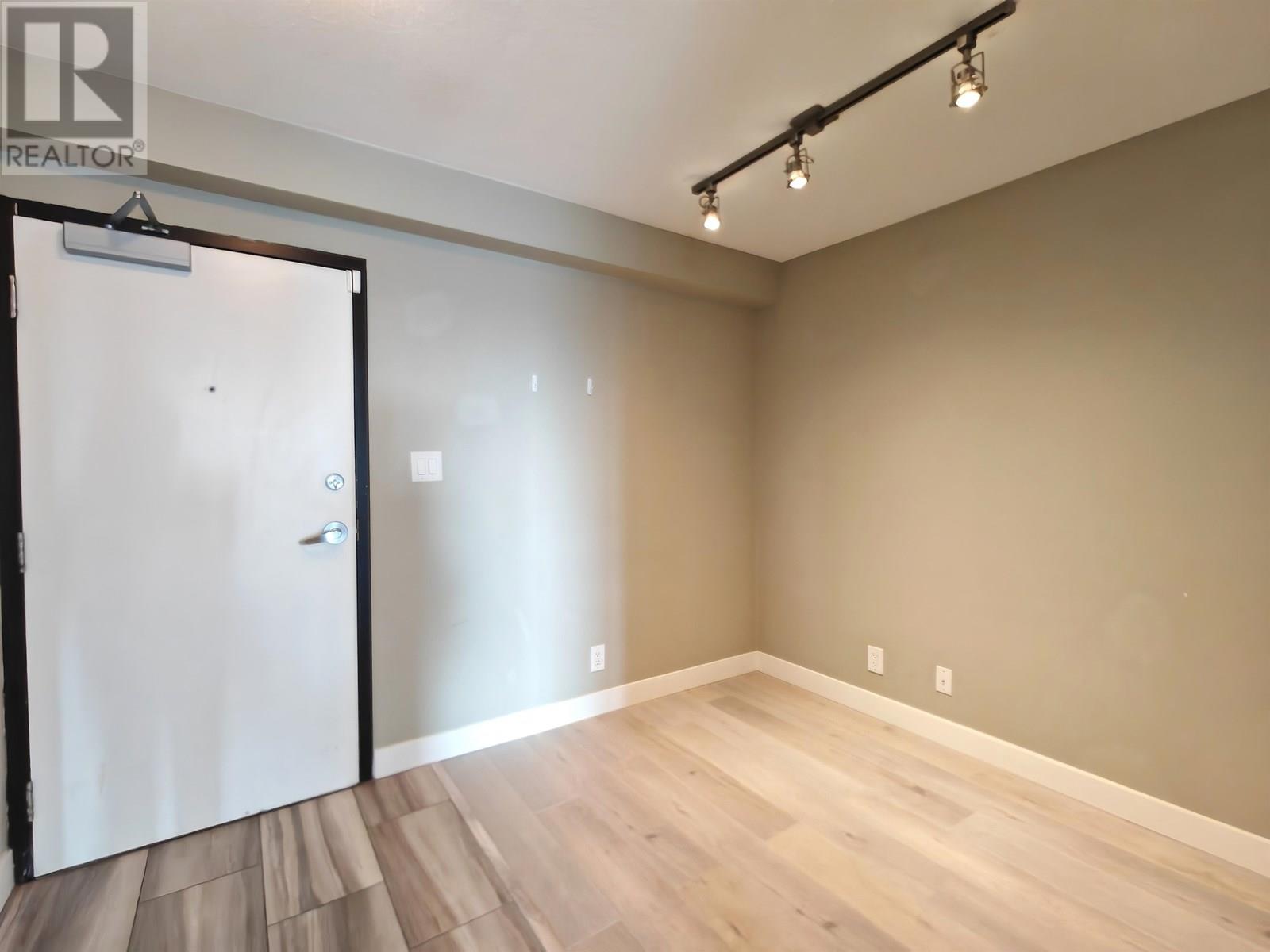 Photo 7 of 1704 555 Delestre Avenue, Coquitlam BC