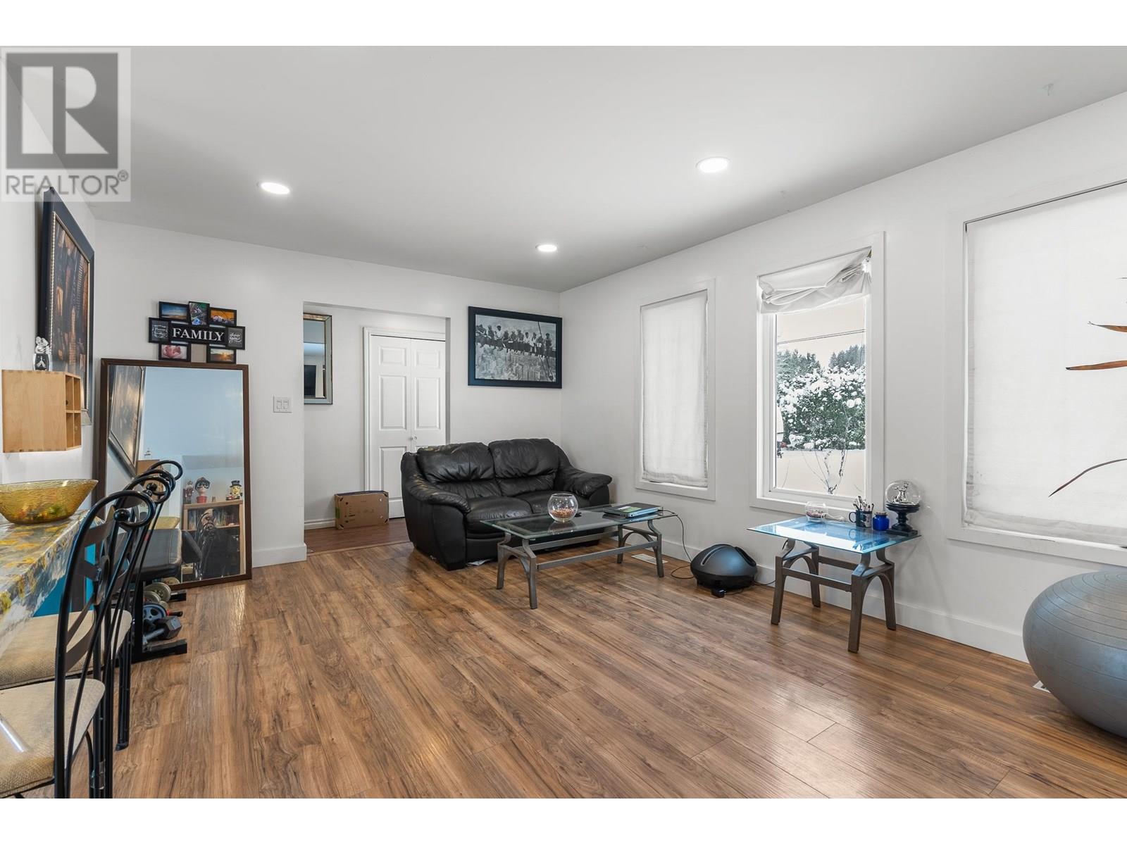 Photo 25 of 24950 100 Avenue, Maple Ridge BC