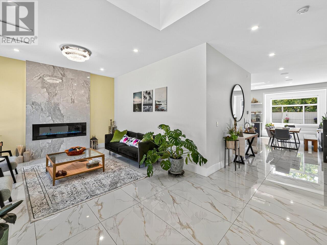 Photo 3 of 11800 King Road, Richmond BC