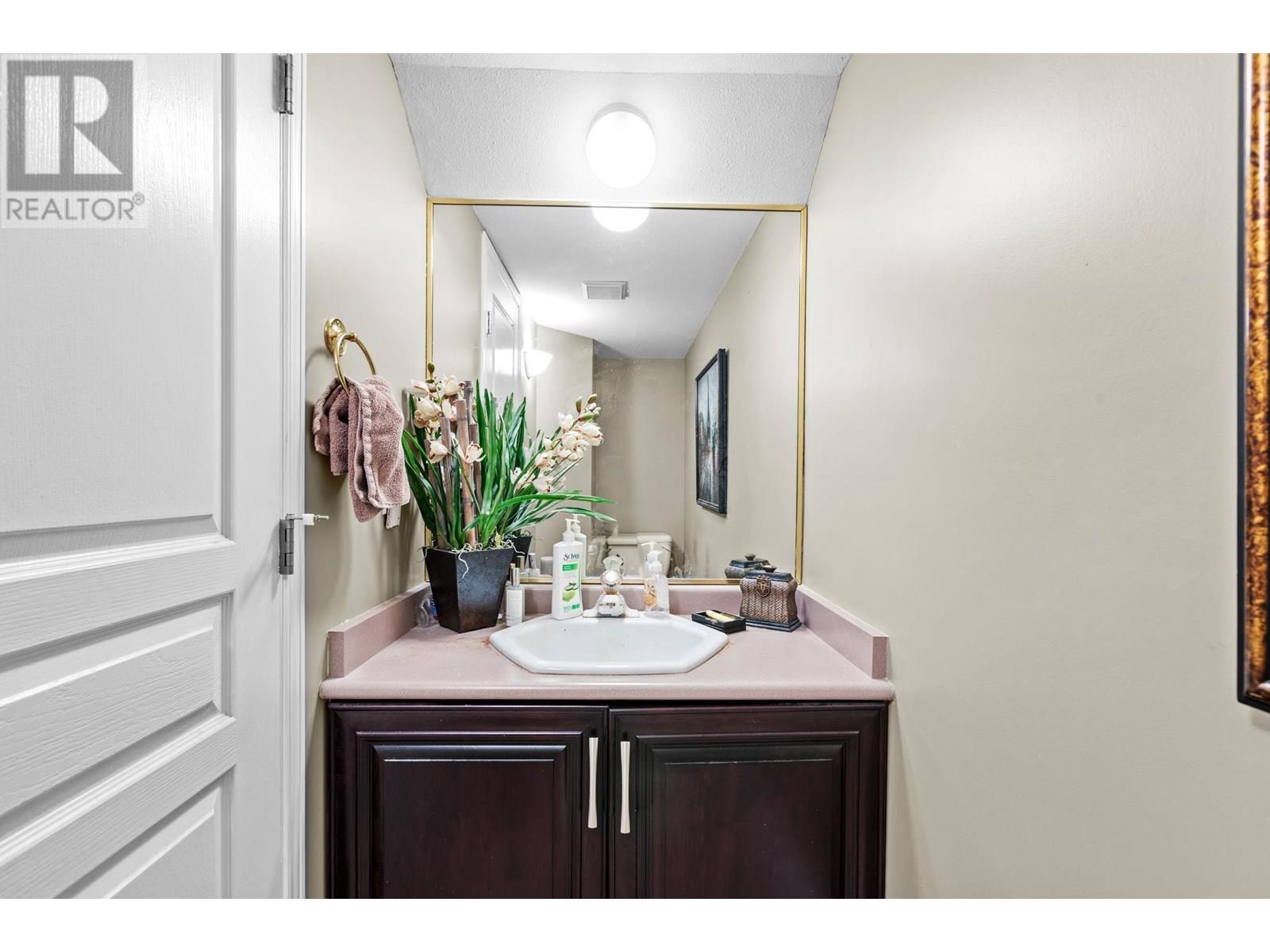 Photo 33 of 101 180 Ravine Drive, Port Moody BC
