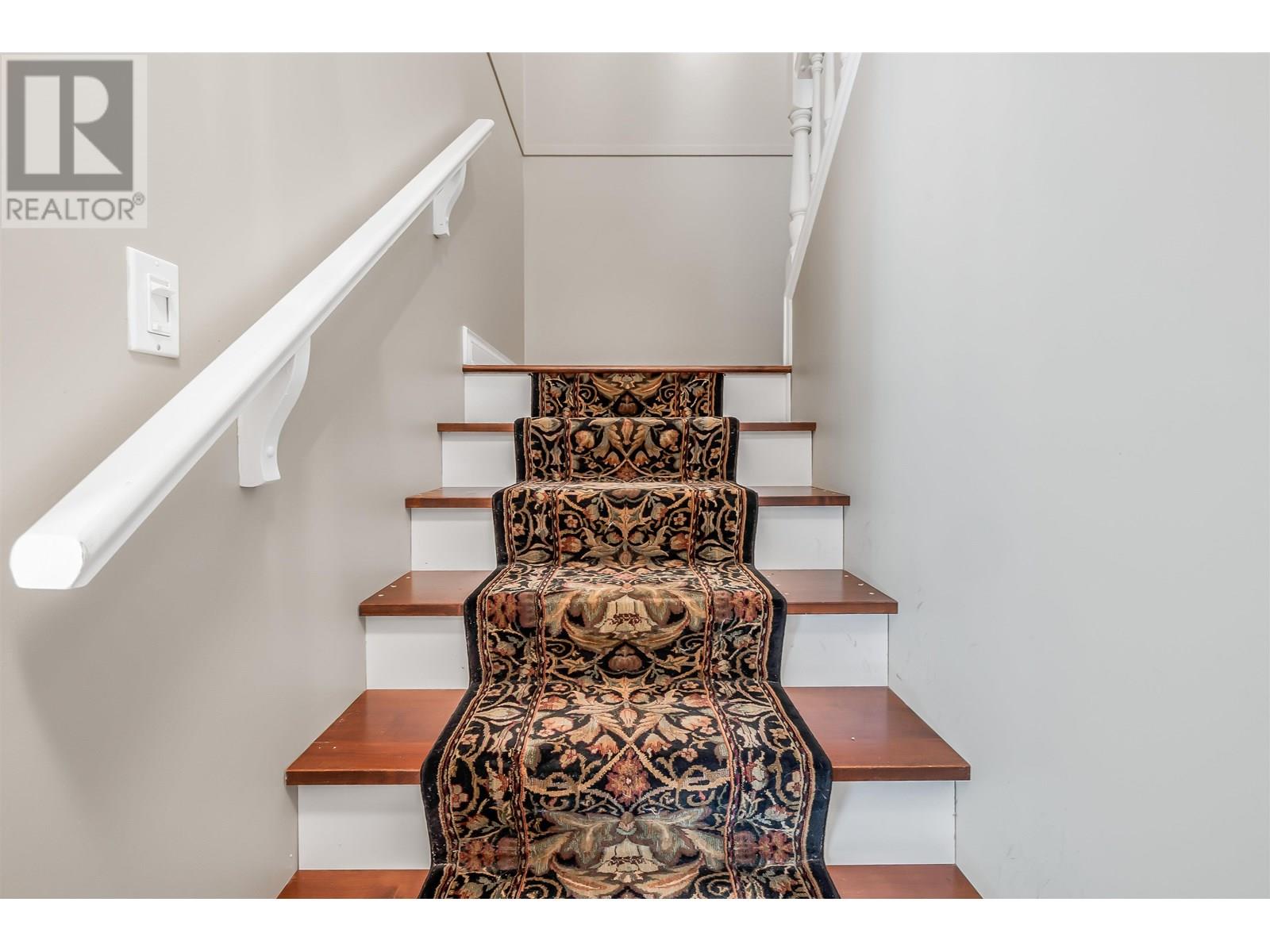 Photo 27 of 101 180 Ravine Drive, Port Moody BC