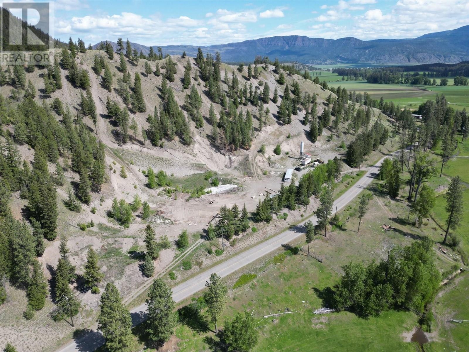 7329 Douglas Lake Road, Westwold