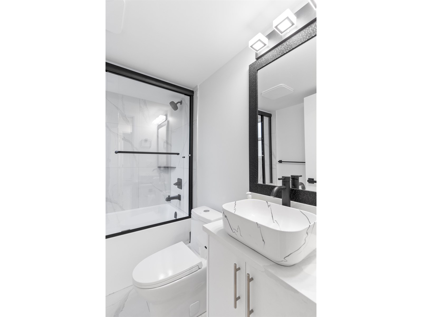 Photo 21 of 2540 Wilding Court, Langley BC