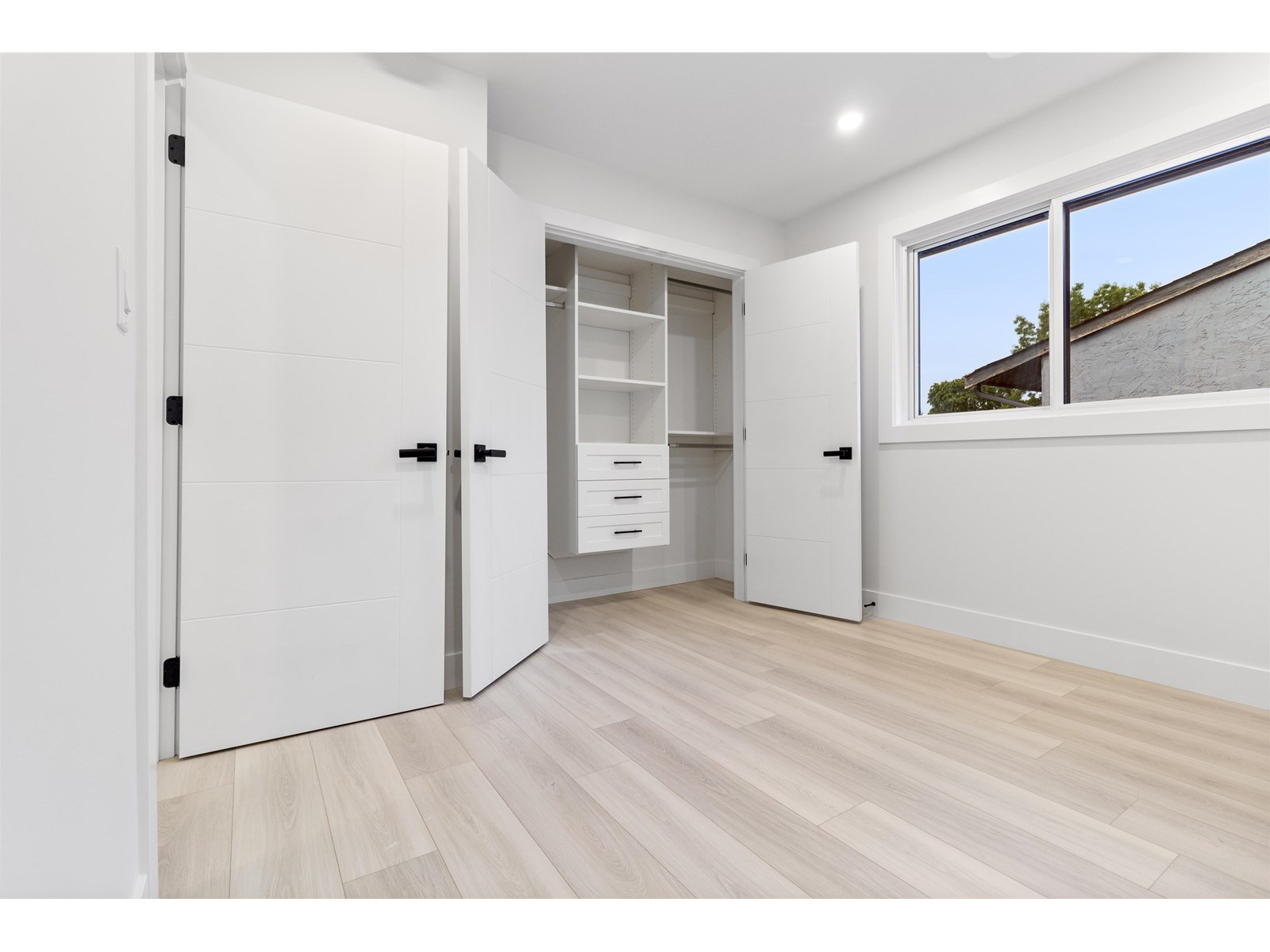 Photo 33 of 2540 Wilding Court, Langley BC