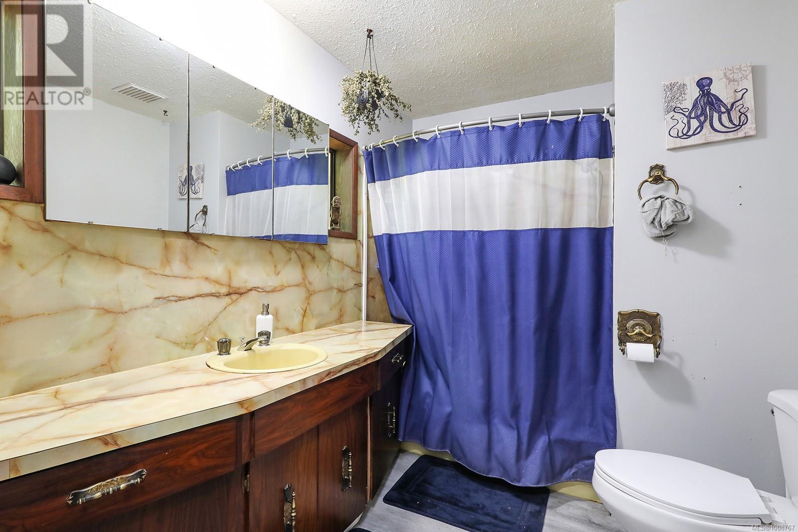 2780 Dunsmuir Ave - 26