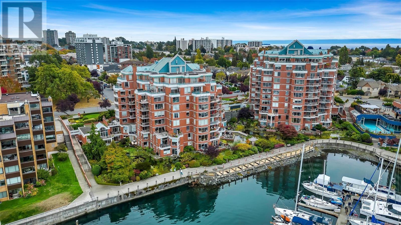 Photo 38 of 105 636 Montreal St, Victoria BC