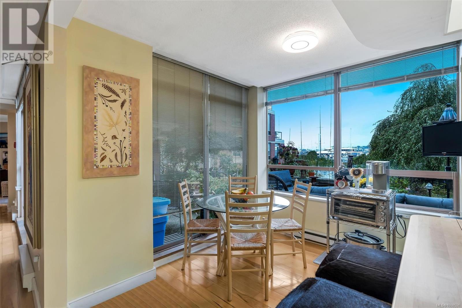Photo 51 of 105 636 Montreal St, Victoria BC