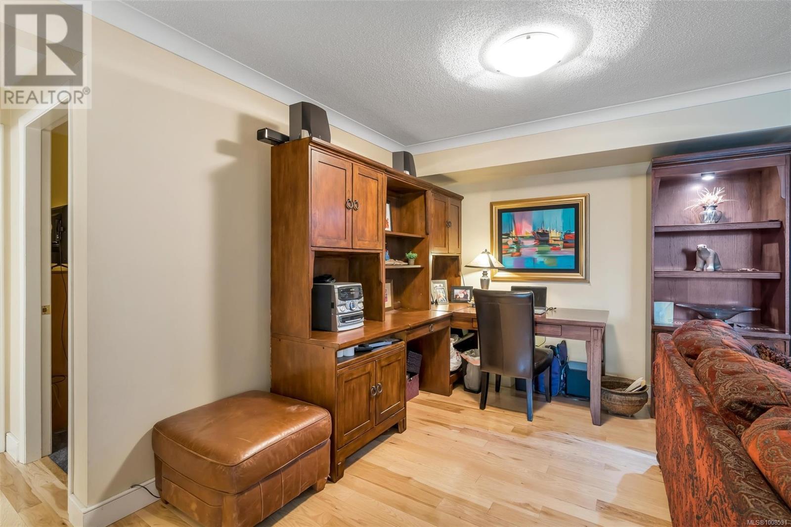 Photo 61 of 105 636 Montreal St, Victoria BC