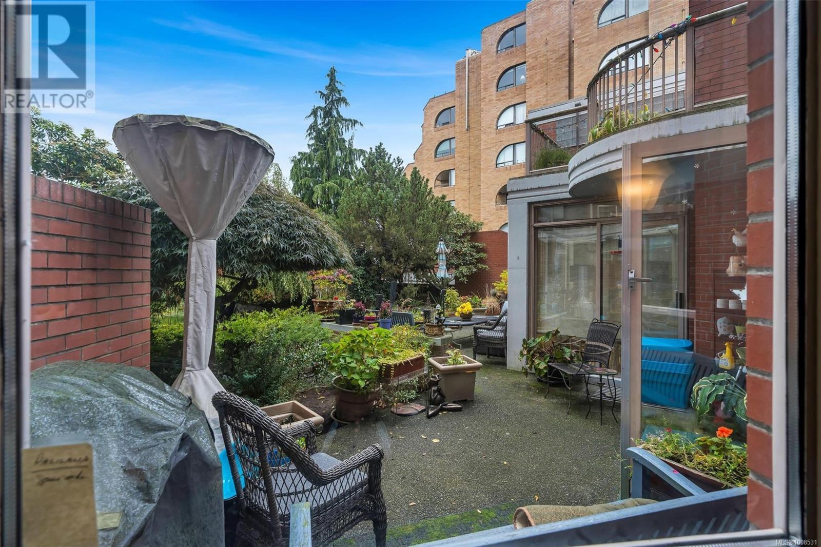 Photo 44 of 105 636 Montreal St, Victoria BC