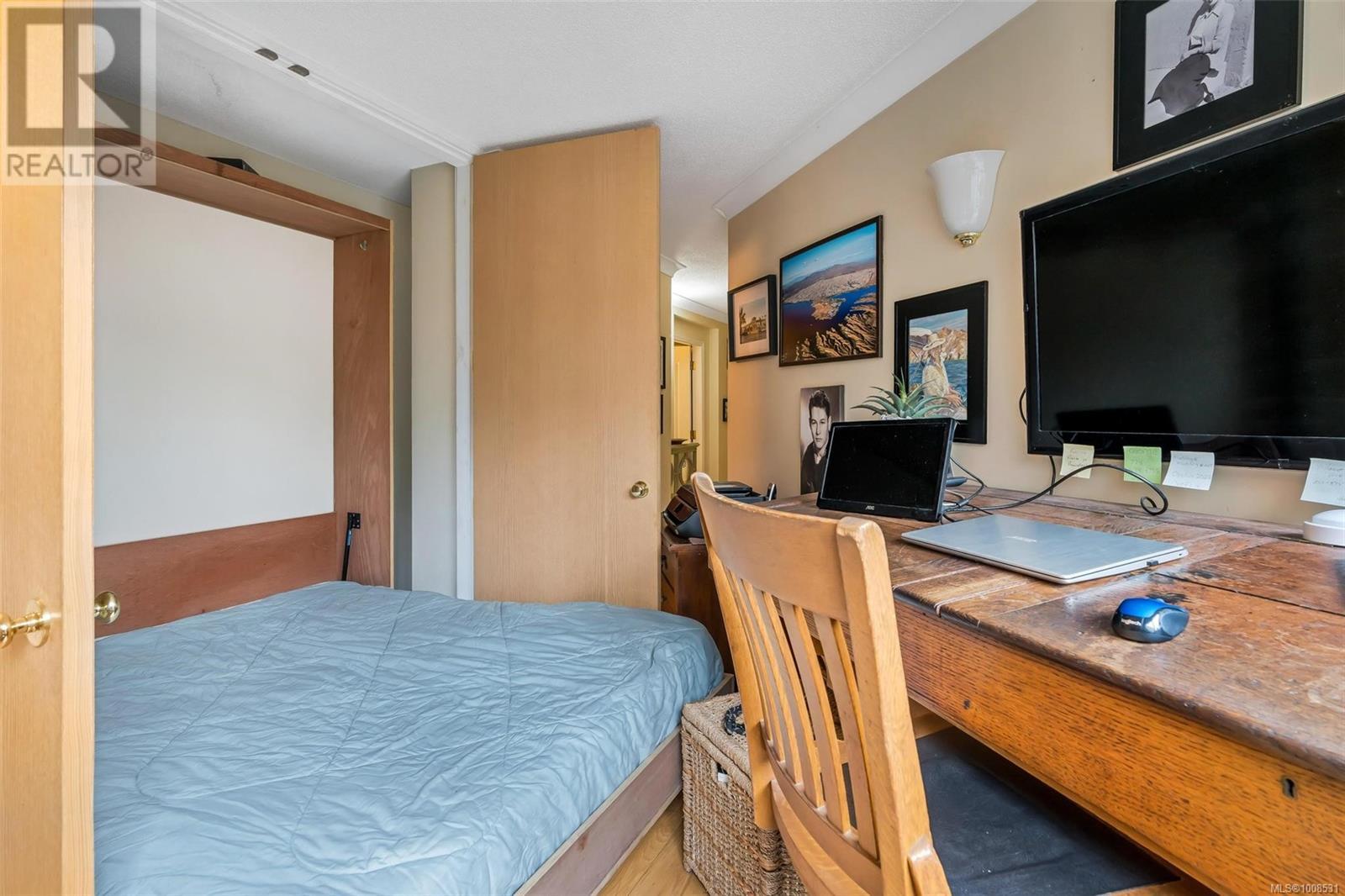 Photo 45 of 105 636 Montreal St, Victoria BC