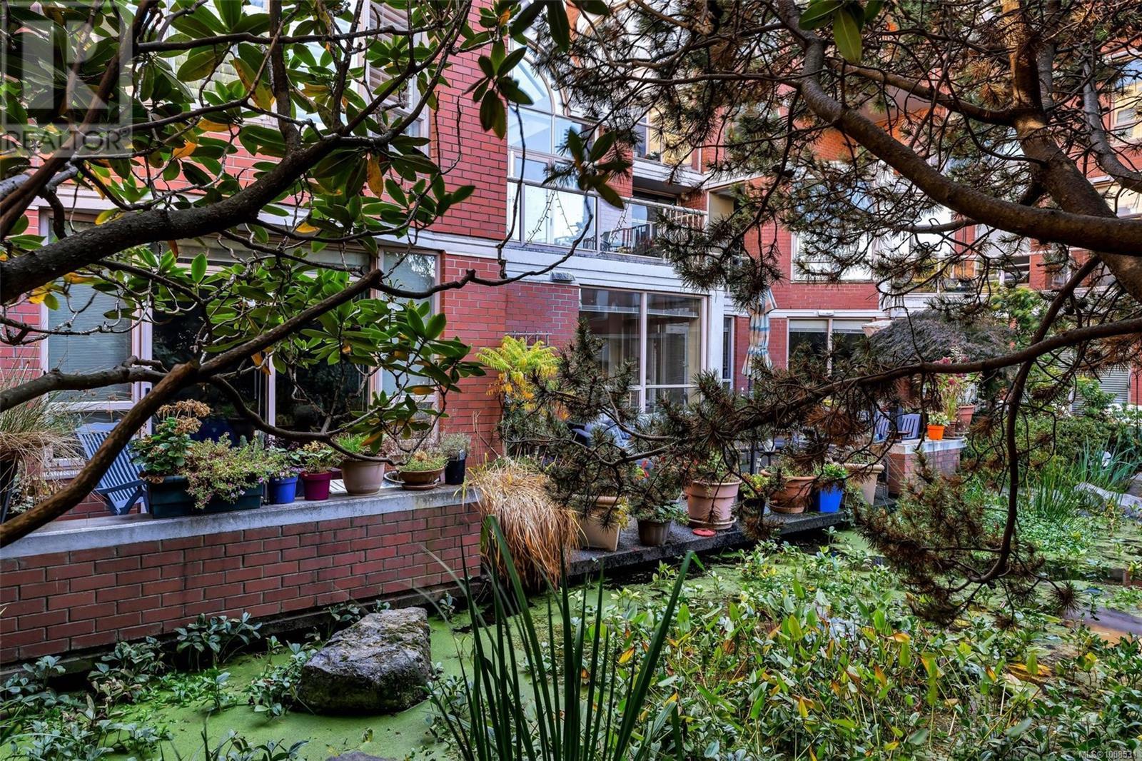 Photo 64 of 105 636 Montreal St, Victoria BC