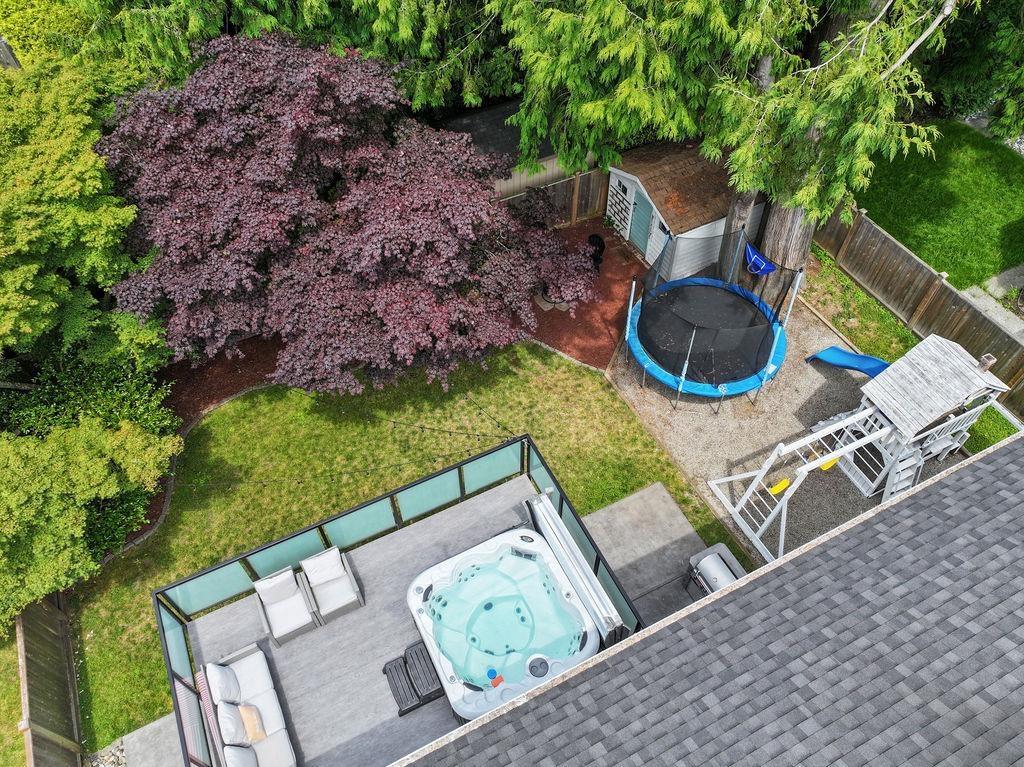 Photo 27 of 12661 20 Avenue, Surrey BC