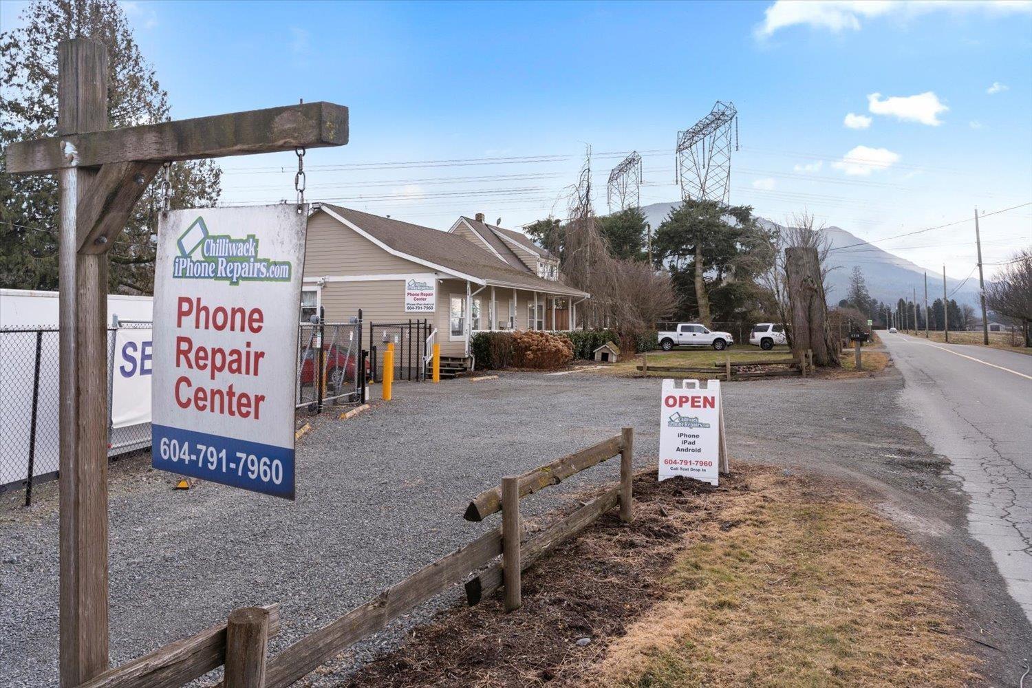 Photo 13 of 6240 Unsworth Road Sardis South, Chilliwack BC