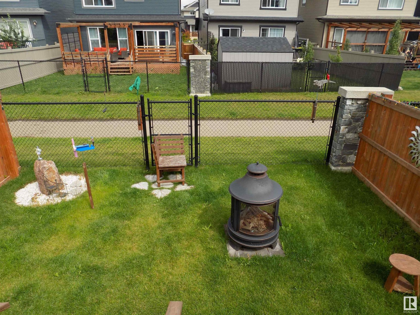 Photo 29 of 244 Larch Crescent, Leduc AB