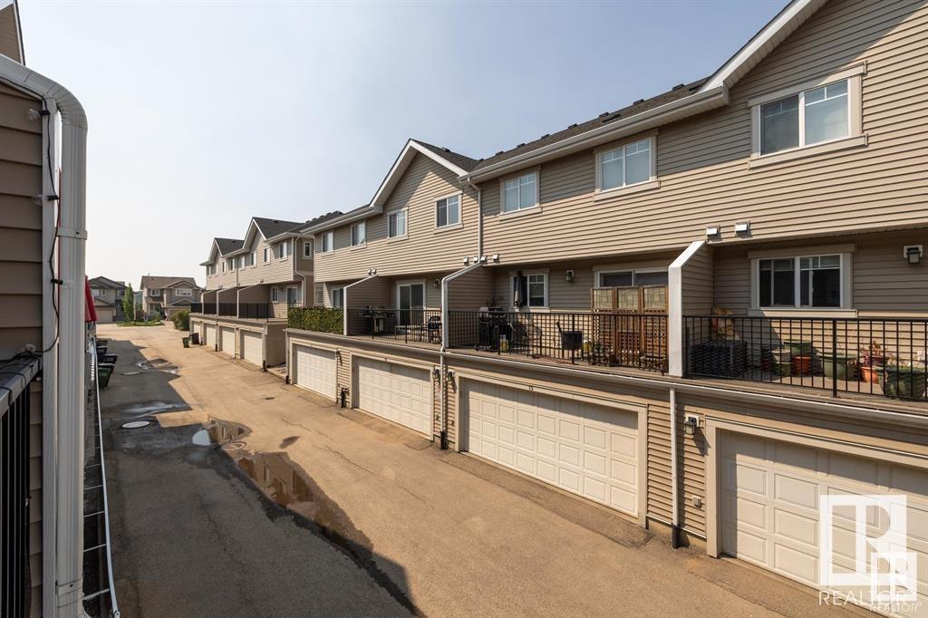 Photo 20 of 11 13810 166 Av Nw, Edmonton AB