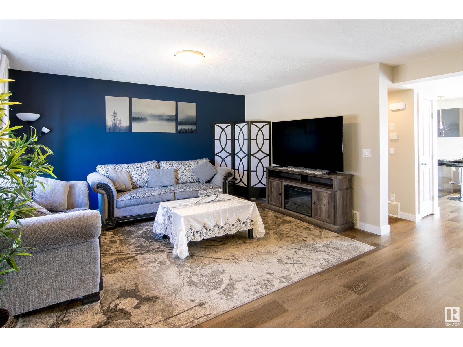 Photo 5 of 11 13810 166 Av Nw, Edmonton AB