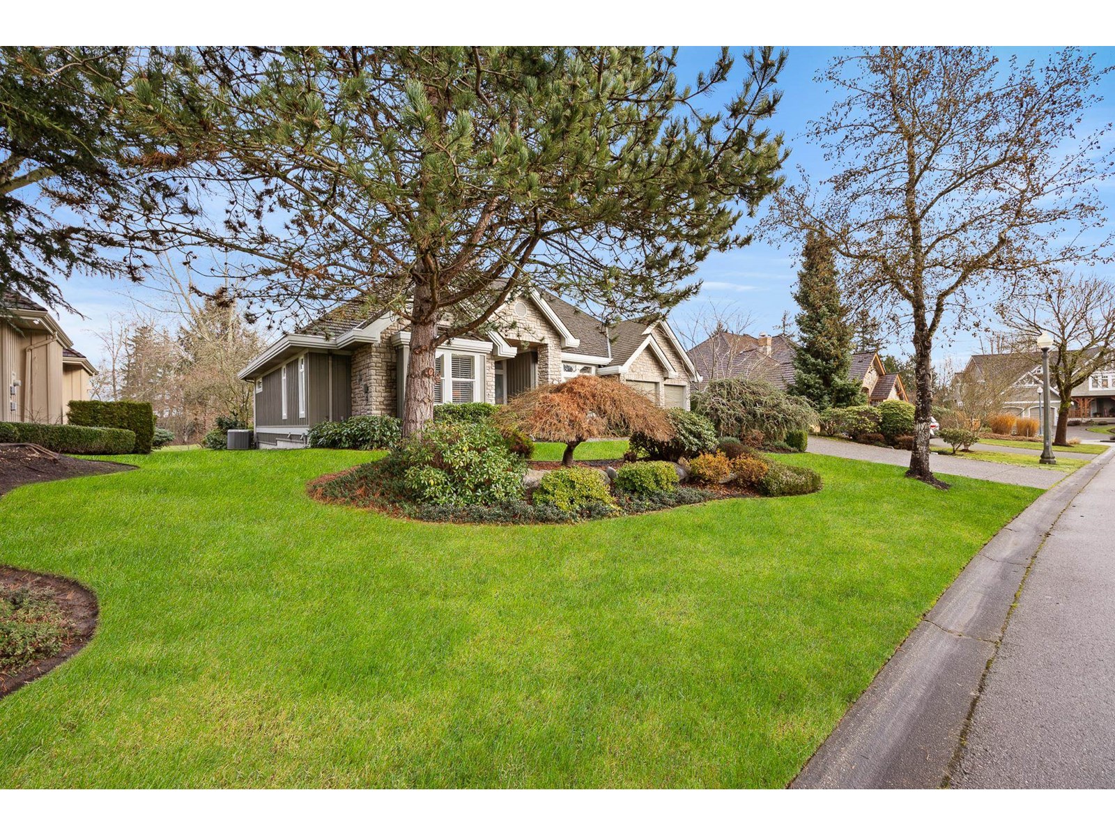 Photo 38 of 3750 Somerset Crescent, Surrey BC