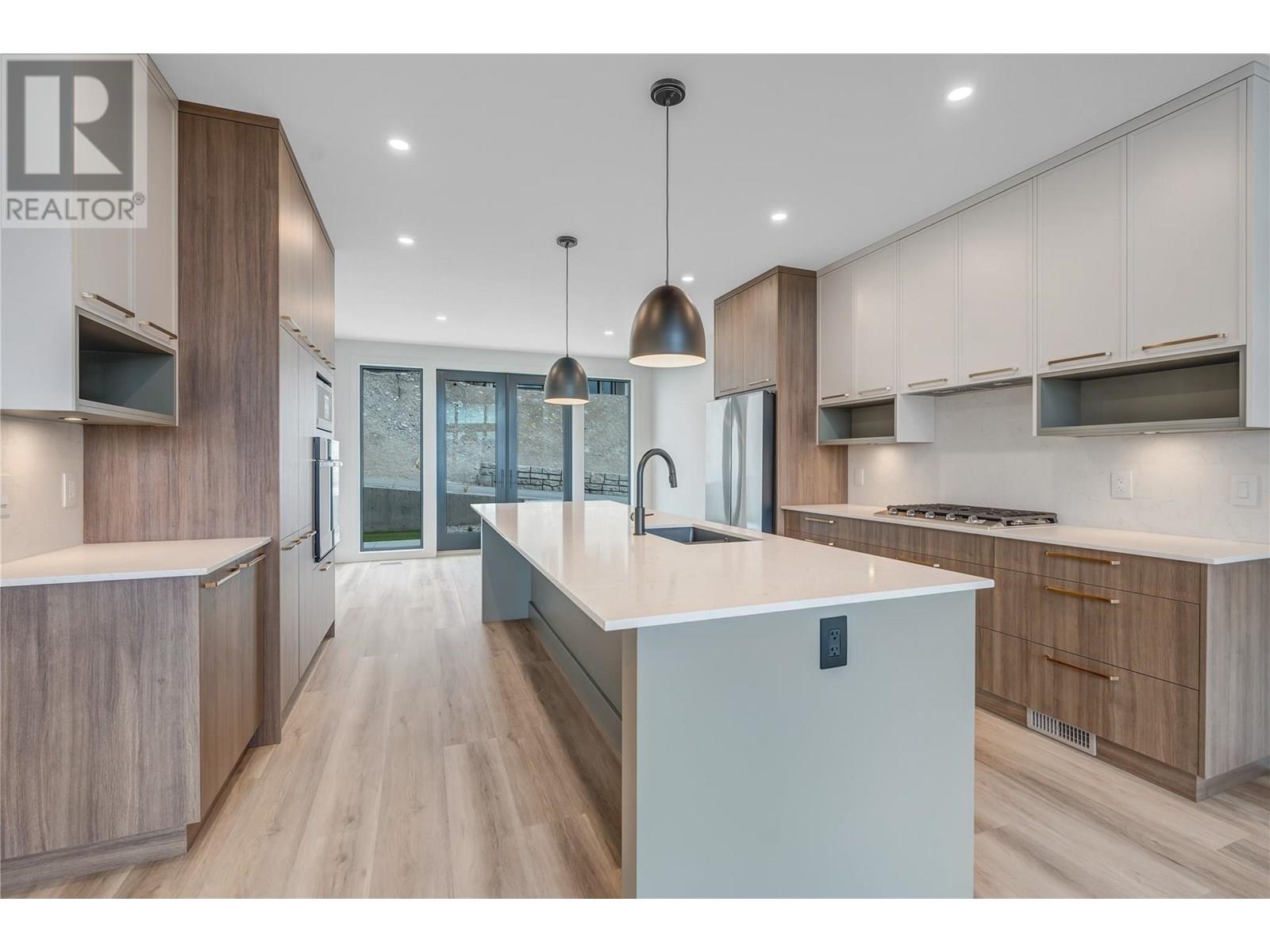 1100 Antler Drive Unit# 101, Penticton