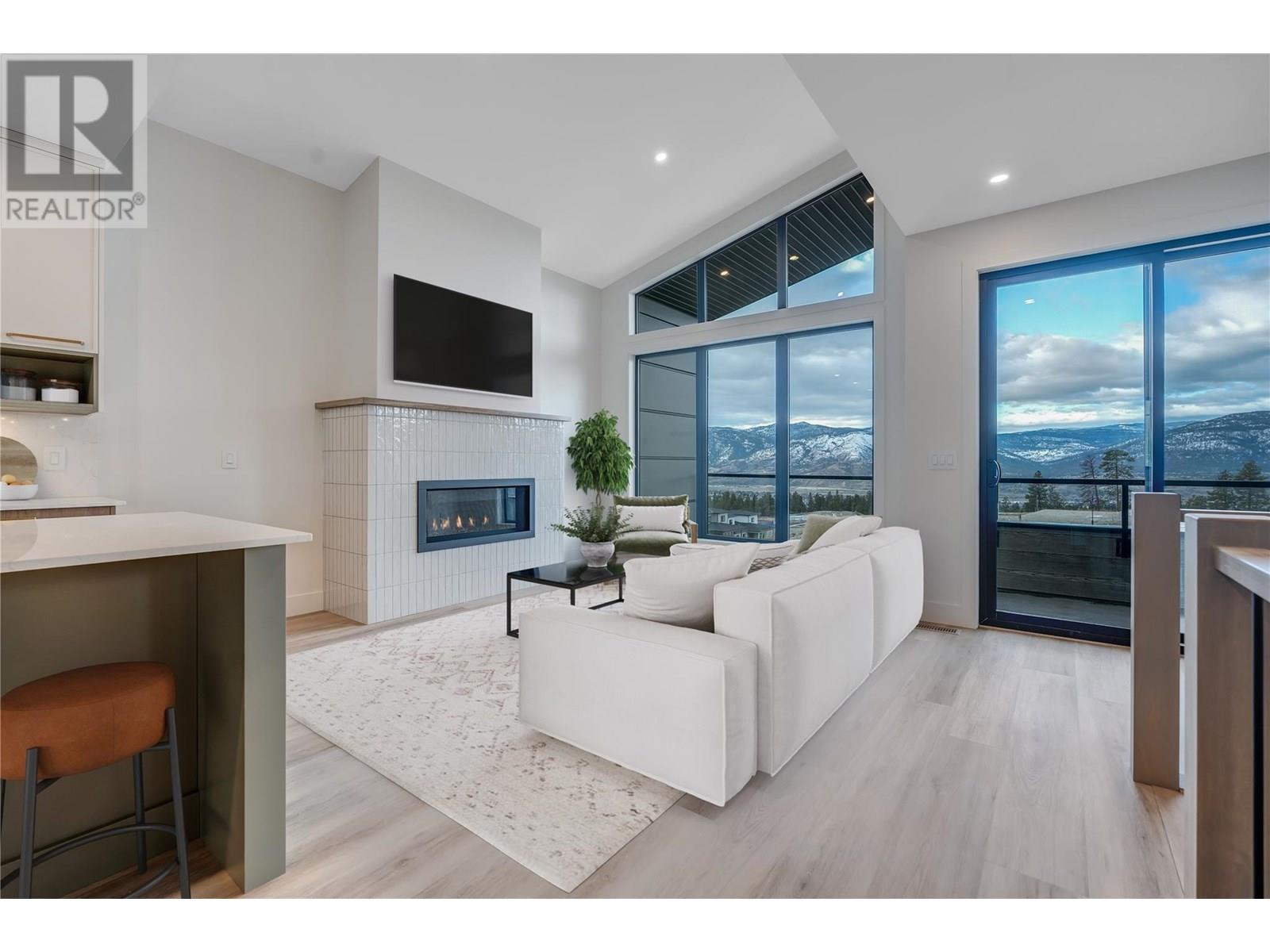 1100 Antler Drive Unit# 101, Penticton