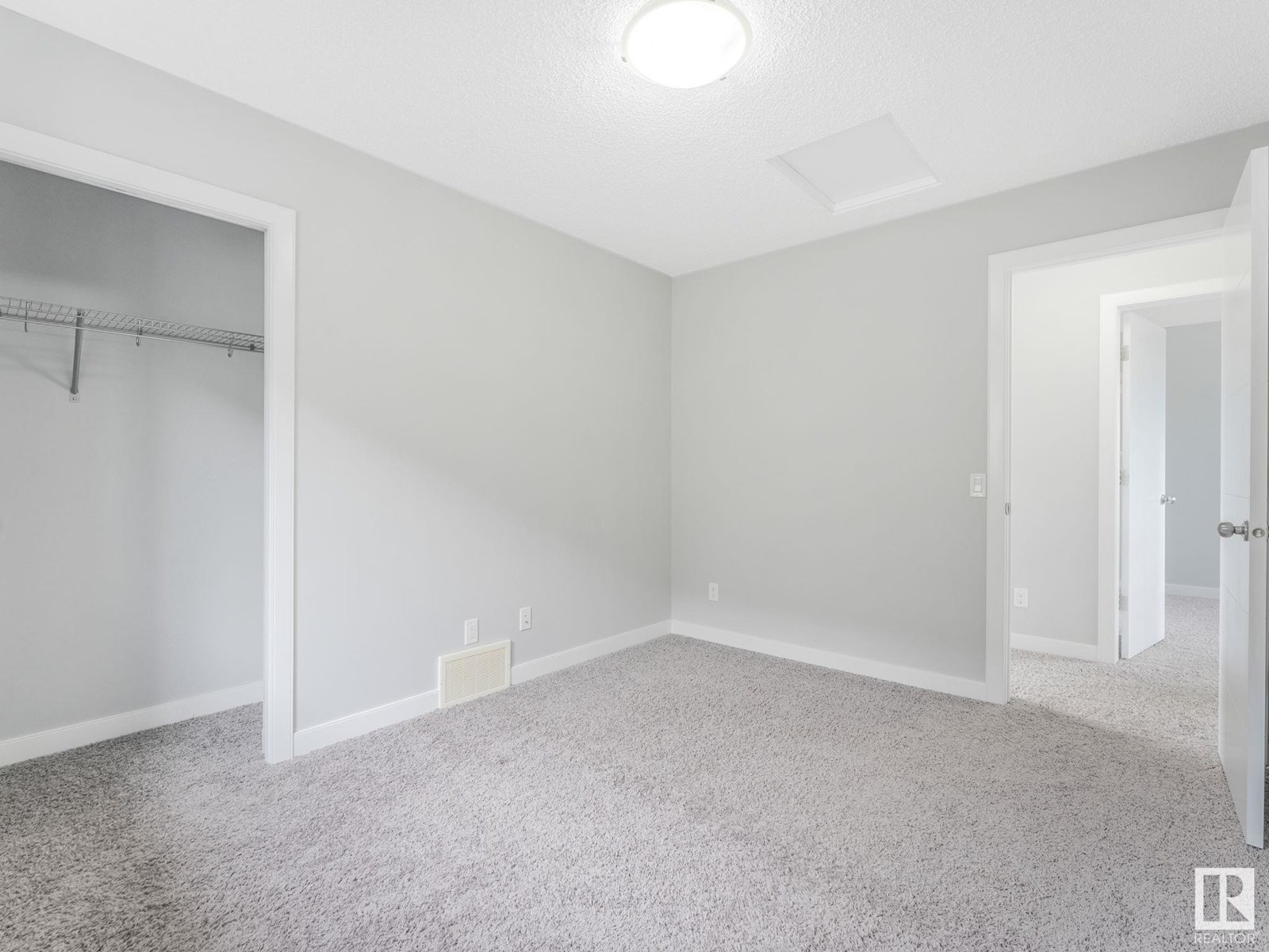 Photo 34 of 21823 80 Av Nw, Edmonton AB