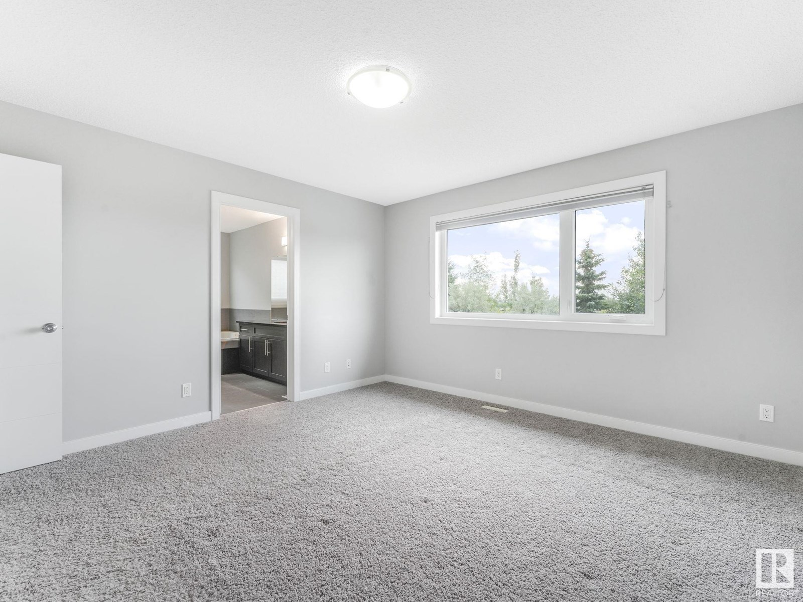 Photo 37 of 21823 80 Av Nw, Edmonton AB