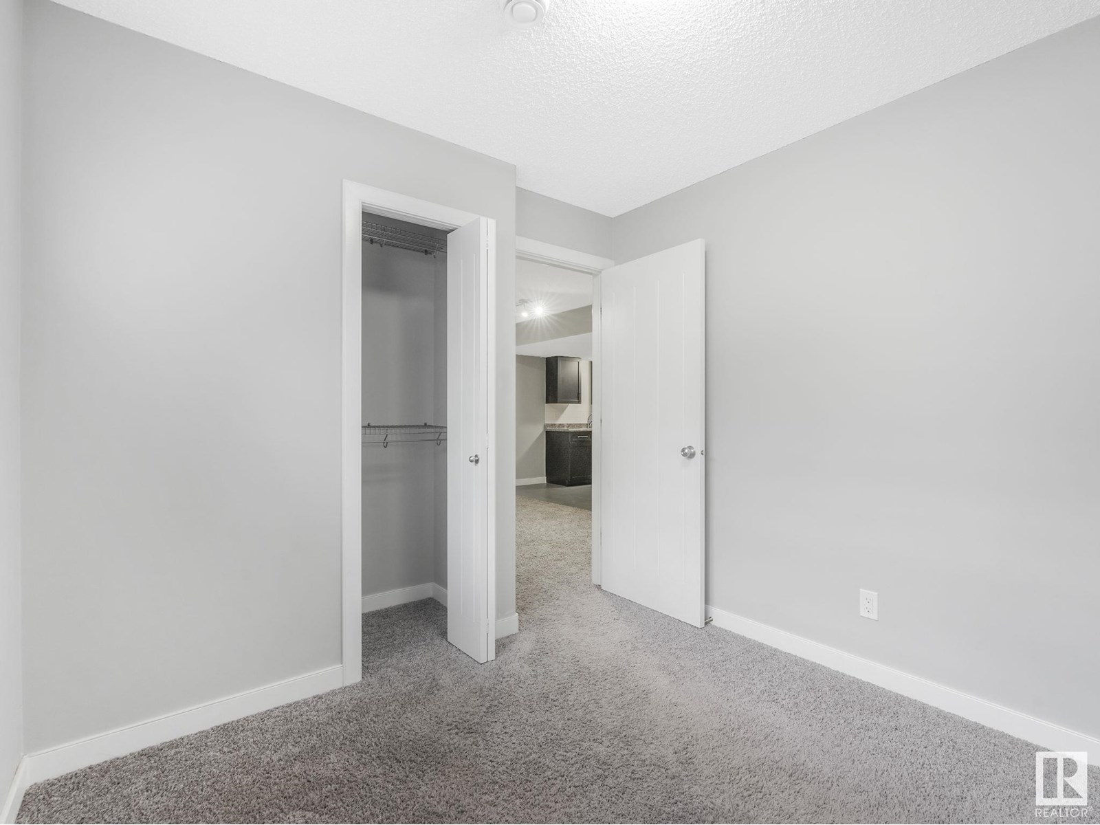 Photo 56 of 21823 80 Av Nw, Edmonton AB