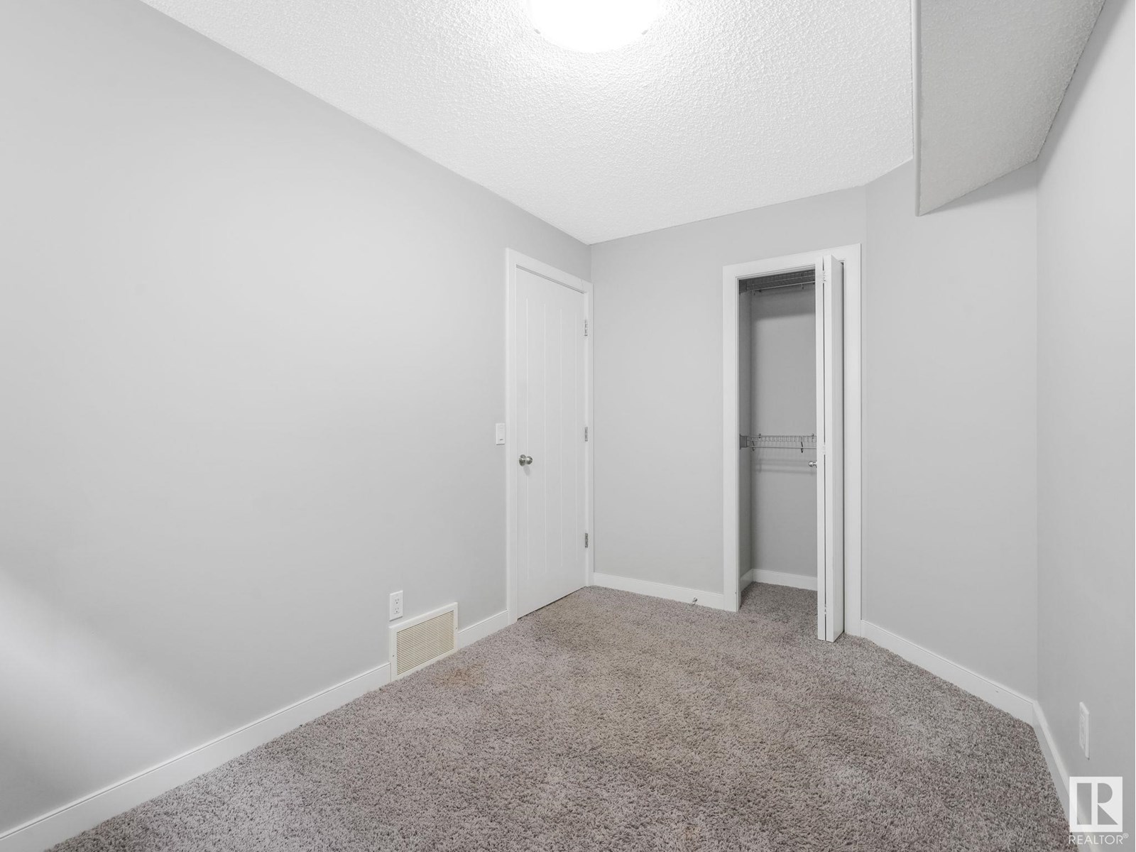 Photo 58 of 21823 80 Av Nw, Edmonton AB