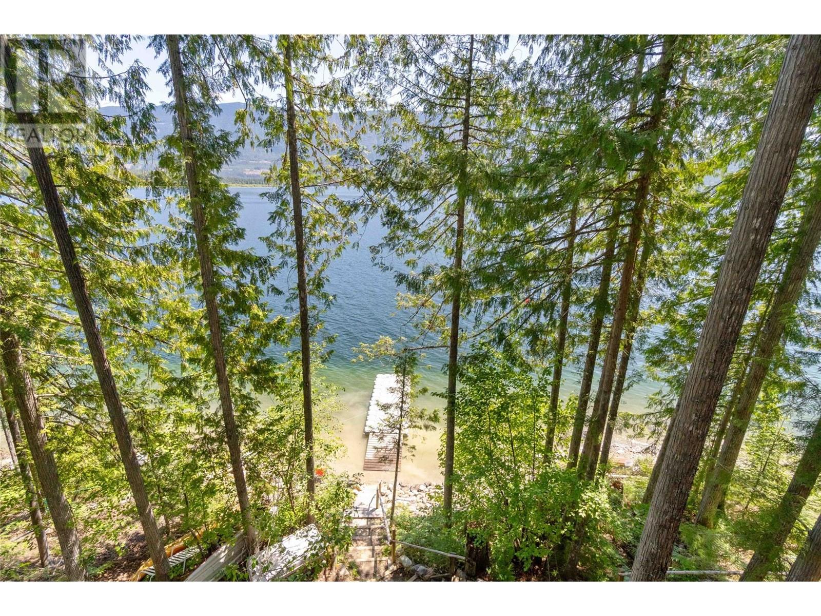 Photo 7 of 9000 Seymour Arm Main Fsr Unit 12 13, Seymour Arm BC