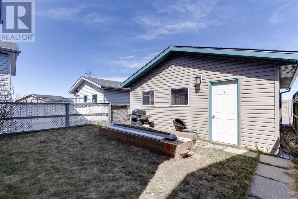 Single Family House Bi-level for Sale in  Martin Crossing Close NE Martindale Calgary 