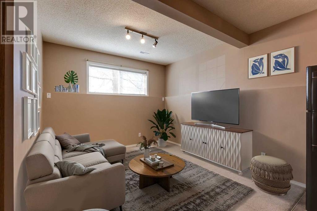 Single Family House Bi-level for Sale in  Martin Crossing Close NE Martindale Calgary 