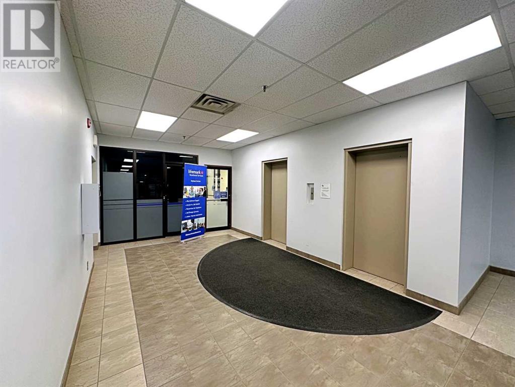 9816 Hardin Street, Fort McMurray