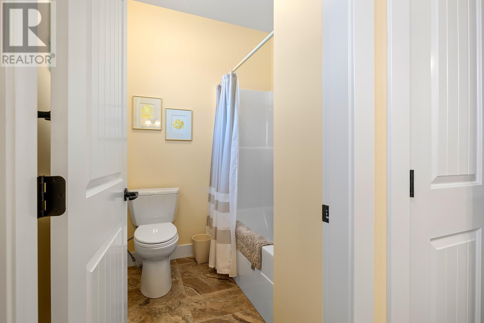 3321 VINEYARD VIEW DRIVE - 43