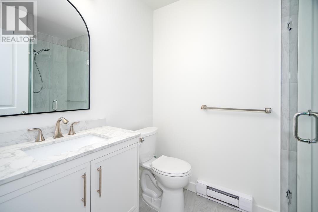 Photo 22 of 35 935 Ewen Avenue, New Westminster BC