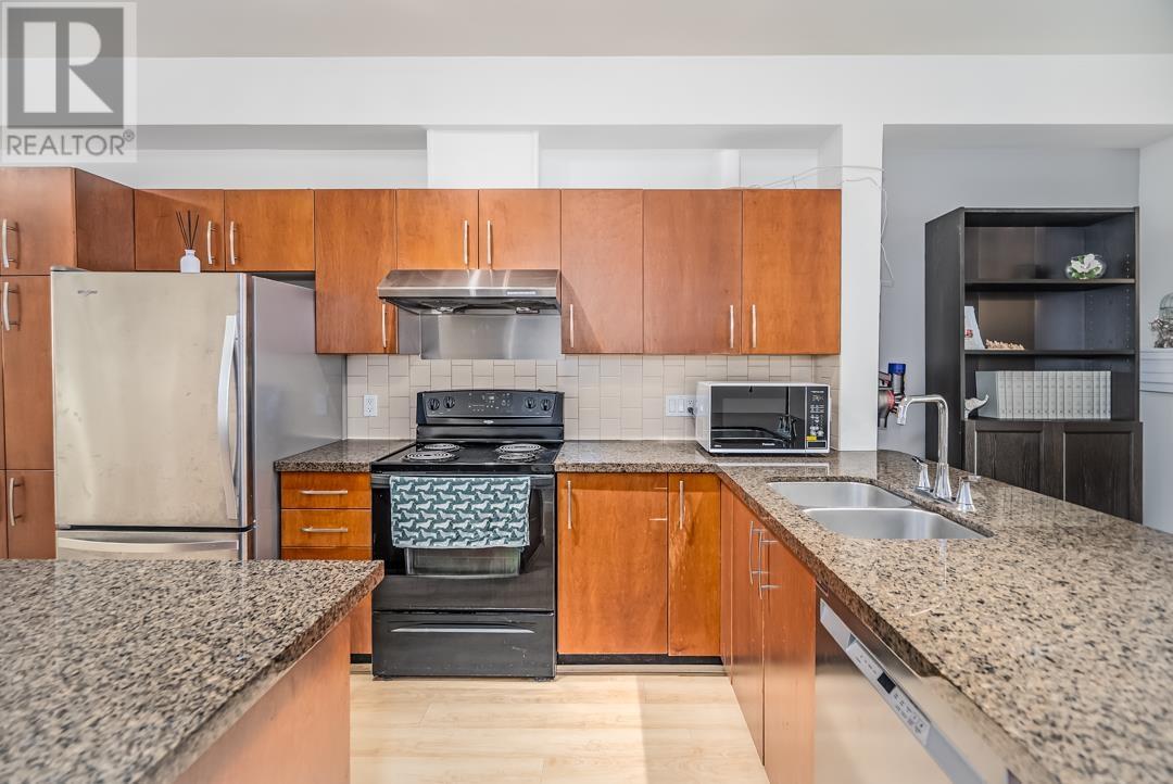 Photo 28 of 35 935 Ewen Avenue, New Westminster BC