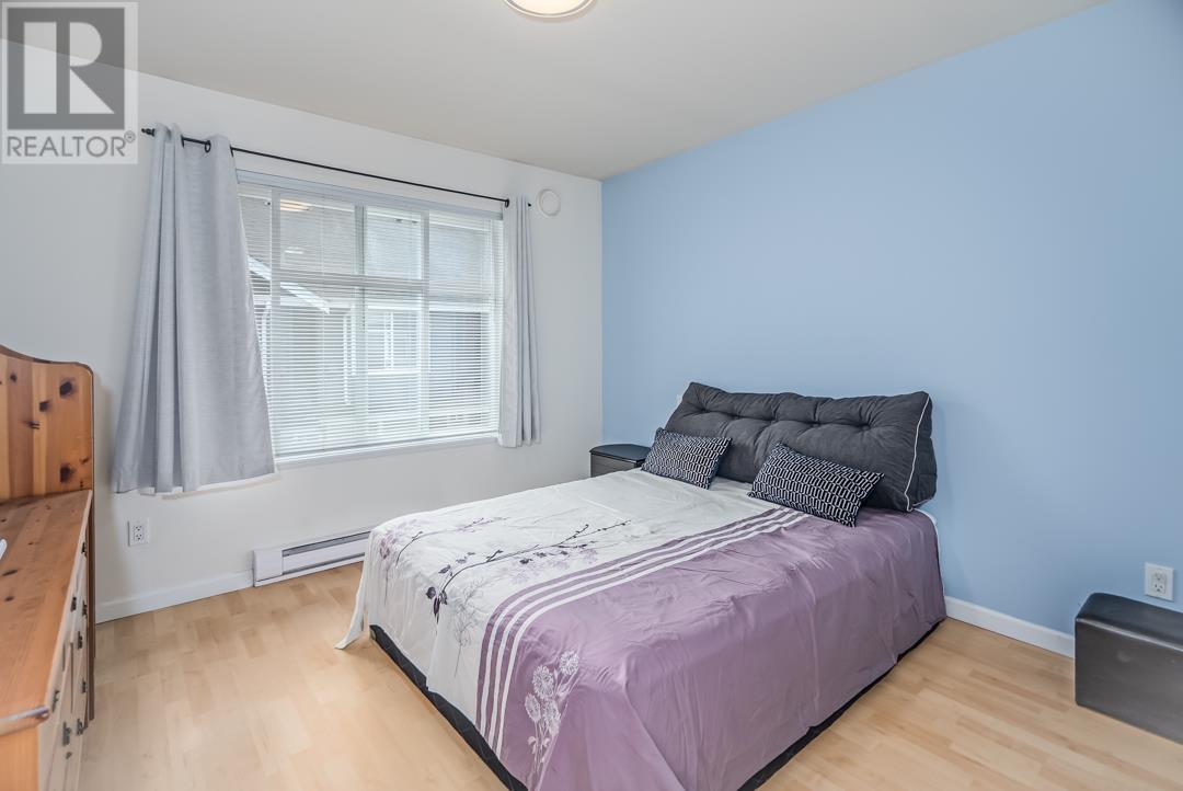 Photo 21 of 35 935 Ewen Avenue, New Westminster BC