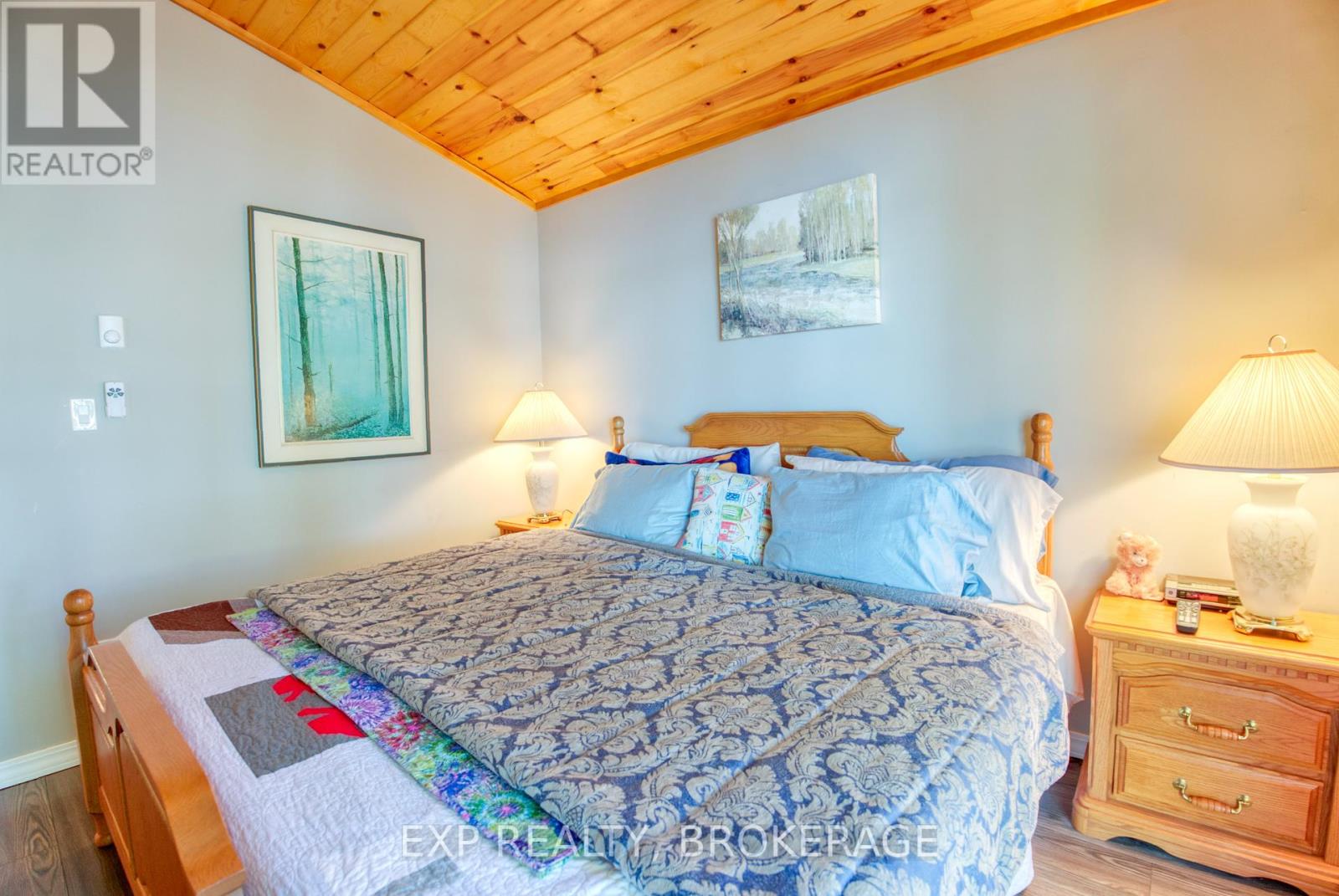 Photo 15 of 832 Sharbot Lake, Frontenac ON