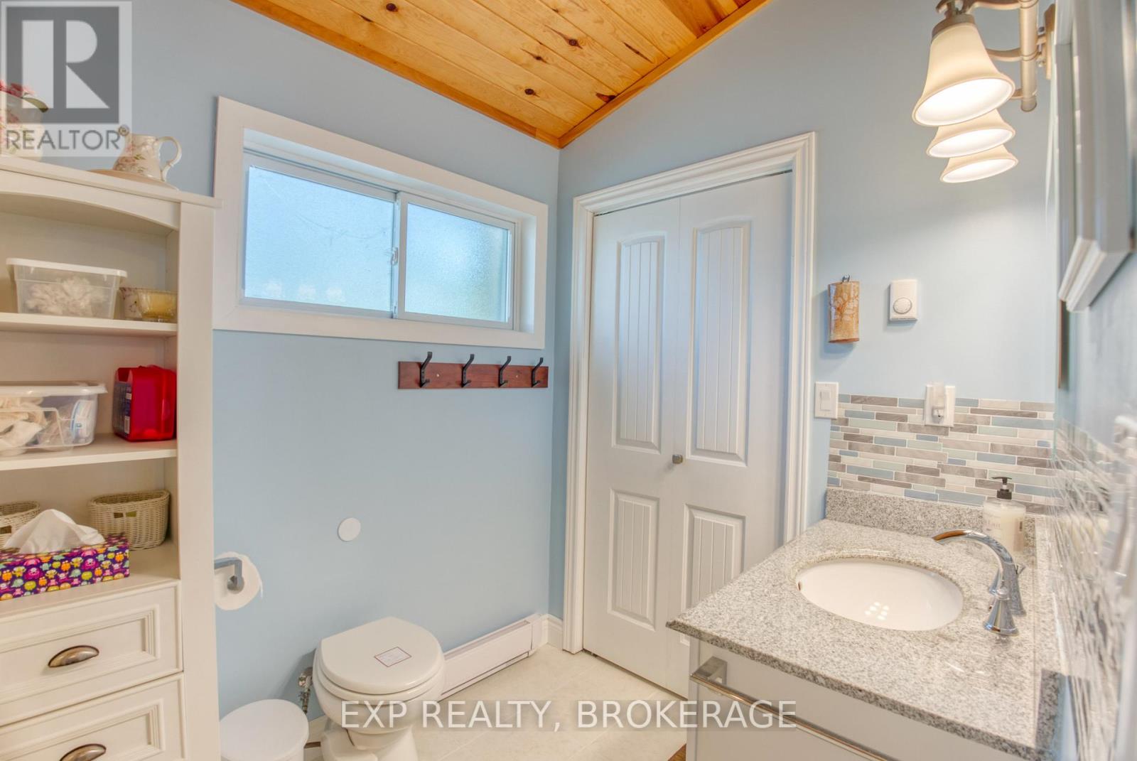 Photo 19 of 832 Sharbot Lake, Frontenac ON